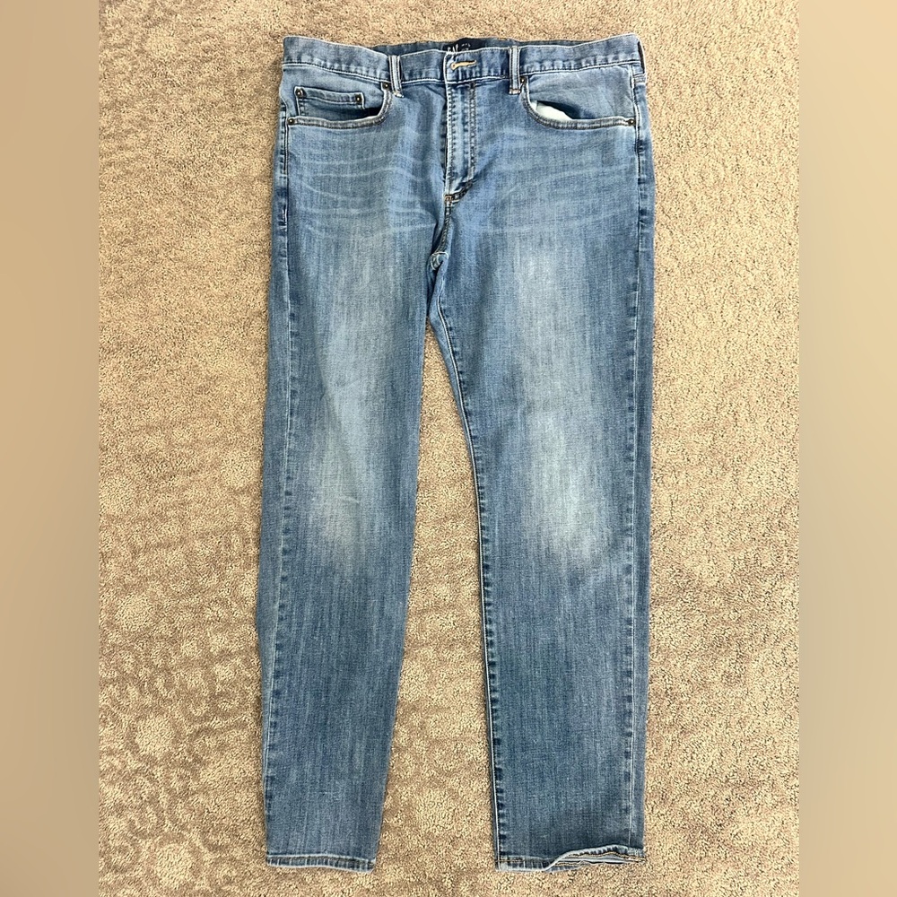 Men’s 38 x 32 gap denim slim jeans